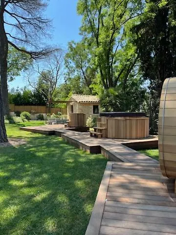 فندق مبيت وإفطار La Maison Verchant - D'hotes